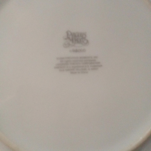 PRECIOUS moments collector plate. 6.5 inches. Says "blessed are the merciful" - Picture 3 of 5